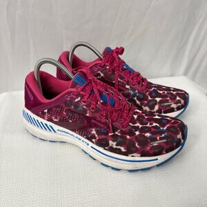 Brooks Adrenaline GTS 22 Women's Shoes 10.5 B Pink Leopard
